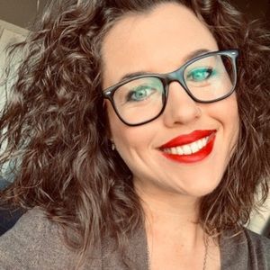 Meet your Posher, Krystal